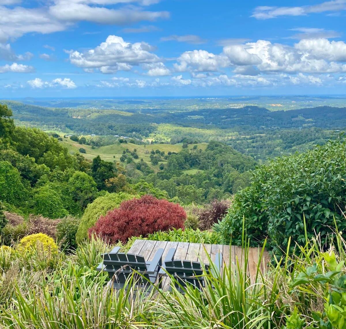 Flaxton Garden Home With Spectacular Coastal Views Montville Bagian luar foto